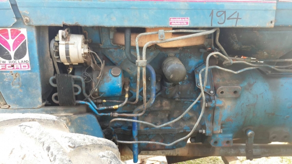 ขายรถไถฟอร์ด 6610  2 เพลา  พร้อมใบมีด