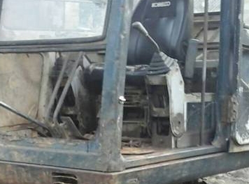 **339,000 บ.ต่อรอง/// แบคโฮ KOBELCO SK60 MARK(3) ไฟตัด เครื่อง+ปั้มเดิม แรงดี บูมอาร์มดี เอวได้ ช่วงล่างพอใช้ โซ่บาง แทร็กเล็ก ตัวเดิน60\% ไม่มีแอร์ รถใช้ทำงานอยู่ ปกติ ไม่มีเล่ม ตามสภาพ พร้อมใช้ **ขาย KOBELCO MARK3 SK60 แบคโฮพิมพ์นิยม สภาพดี ใช้งานได้ ไม่