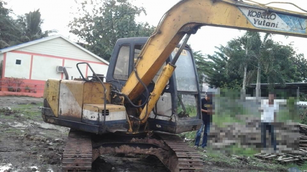 **339,000 บ.ต่อรอง/// แบคโฮ KOBELCO SK60 MARK(3) ไฟตัด เครื่อง+ปั้มเดิม แรงดี บูมอาร์มดี เอวได้ ช่วงล่างพอใช้ โซ่บาง แทร็กเล็ก ตัวเดิน60\% ไม่มีแอร์ รถใช้ทำงานอยู่ ปกติ ไม่มีเล่ม ตามสภาพ พร้อมใช้ **ขาย KOBELCO MARK3 SK60 แบคโฮพิมพ์นิยม สภาพดี ใช้งานได้ ไม่