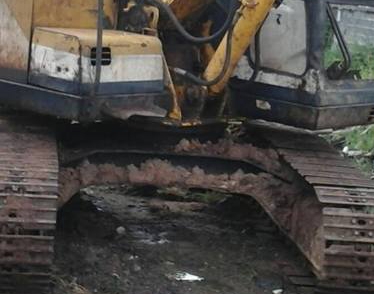 **339,000 บ.ต่อรอง/// แบคโฮ KOBELCO SK60 MARK(3) ไฟตัด เครื่อง+ปั้มเดิม แรงดี บูมอาร์มดี เอวได้ ช่วงล่างพอใช้ โซ่บาง แทร็กเล็ก ตัวเดิน60\% ไม่มีแอร์ รถใช้ทำงานอยู่ ปกติ ไม่มีเล่ม ตามสภาพ พร้อมใช้ **ขาย KOBELCO MARK3 SK60 แบคโฮพิมพ์นิยม สภาพดี ใช้งานได้ ไม่