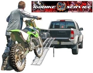 บันไดอลูมิเนียมสำหรับนำมอเตอร์ไซค์ขึ้นรถกระบะเพื่อขนย้าย2,500บ.