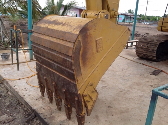 ขาย CATD 500 ชั่วโมง สภาพป้ายแดง สนใจติดต่อ 081-4283210