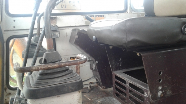 ขายด่วนแบ๊คโฮ