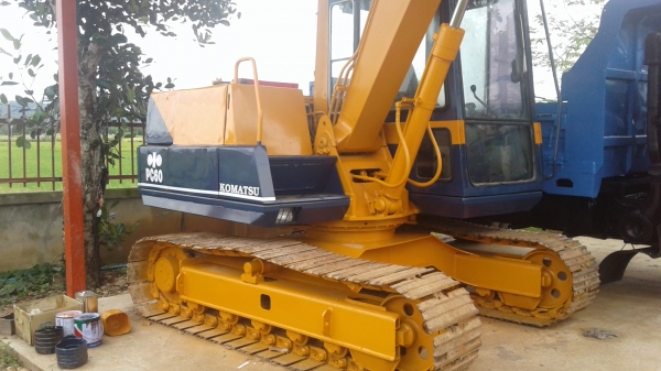 ขายด่วนแบ๊คโฮ