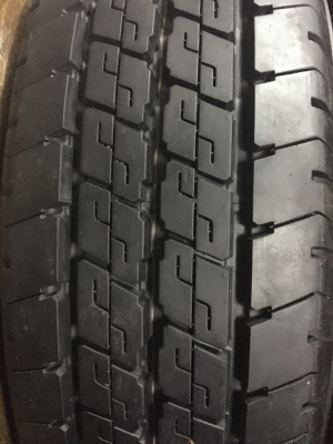 ยางป้ายแดง 215-70-15 Dunlop ปี 16 ยางป้ายแดง 215-70-15 Dunlop ปี 16