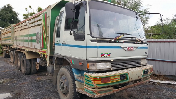 **825,000 บ.ต่อรอง/// 10ล้อ2เพลาดั้ม HINO FM3M-240HP สิงห์ไฮเทค เครื่อง+เกียร์ เดิม ช่วงล่างเดิม คัสซีสวย หัวดี ภายในดี ครบ พาเวอร์/ทริฟฟี่/แอร์/สโลว/ระบบลาก กระบะดั้มเนียม ซุ่นชัย ยาง10เส้น สภาพ65\% ตามสภาพ เล่มฯ ครบ **ขาย HINO FM3M-240HP 10ล้อ2เพลาดั้มเน