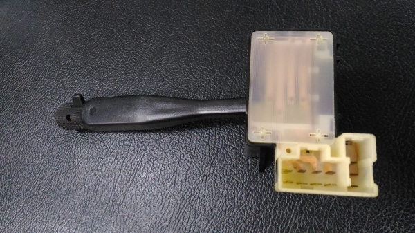 สวิทย์ยกเลี้ยว นิสสันบิ๊กเอ็มBIG M TD 900บาทอยู่ดอนเมือง TEL0890671028 IDline0890671028 สวิทย์ยกเลี้ยว นิสสันบิ๊กเอ็มBIG M TD 900บาทอยู่ดอนเมือง TEL0890671028 IDline0890671028