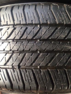 ขายยาง BRIDGESTONE 265/65/17  ปี14