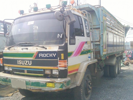 **559,000 บ.ต่อรอง/// 10ล้อ2เพลาดั้มเนียม ISUZU ROCKY FVZ-175 แรง เครื่อง+เกียร์+ช่วงล่าง เดิมๆ คัสซีสวย หัวบาง พาวเวอร์/ทริฟฟี่/สโลวเดิม ครบ ดั้มเนียมสภาพดี ยางพอได้ ตามสภาพ พร้อมใช้ เล่มฯ ครบ **ขาย ISUZU ROCKY FVZ-175 10ล้อ2เพลาดั้มเนียม สภาพดี เดิมบาง