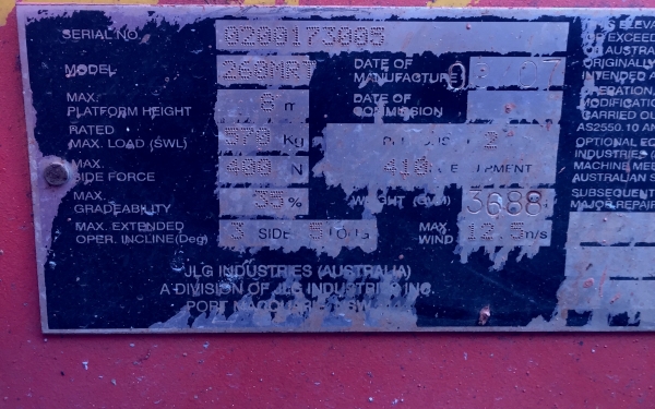 ขายรถกระเช้ายกได้สูงๆ 8 เมตร JLG เครื่องดีเซลคูโบค้า ชั่วโมงทำงานน้อยๆ T.0894071471 ขายรถกระเช้ายกได้สูงๆ 8 เมตร JLG เครื่องดีเซลคูโบค้า ชั่วโมงทำงานน้อยๆ T.0894071471