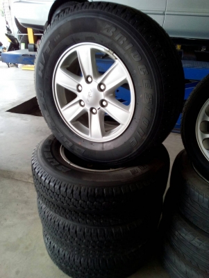 แม๊ก ALL NEW 245/70R16 BRIDGESTONE DUELER ชุด 4 ล้อ tel.081-427-3941