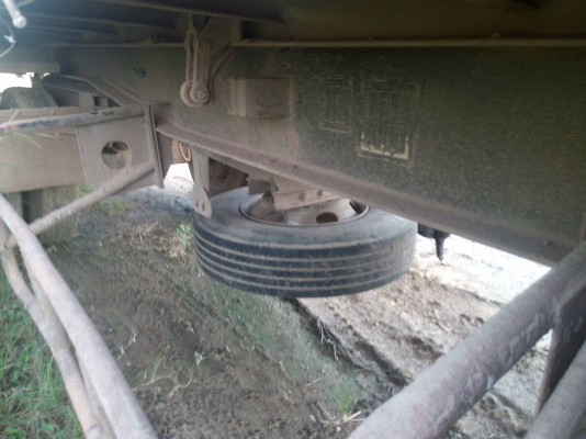 ISUZU 270 ยูโรทูปี 47 เครื่องดำ แม่ลูก1,370,000บ  รถสภาพดีไฟฟ้าเต็ม เครื่องดี คัสชีสวย สนใจติดต่อ 0835601591 หรือ 0903494058