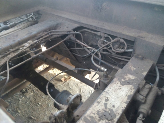 ISUZU 270 ยูโรทูปี 47 เครื่องดำ แม่ลูก1,370,000บ  รถสภาพดีไฟฟ้าเต็ม เครื่องดี คัสชีสวย สนใจติดต่อ 0835601591 หรือ 0903494058