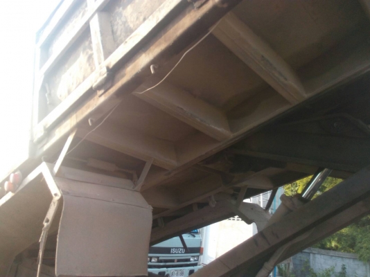 ISUZU 270 ยูโรทูปี 47 เครื่องดำ แม่ลูก1,370,000บ  รถสภาพดีไฟฟ้าเต็ม เครื่องดี คัสชีสวย สนใจติดต่อ 0835601591 หรือ 0903494058