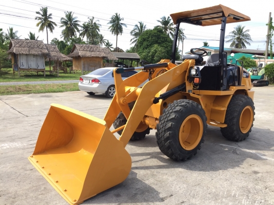 รถตักล้อยาง CATERPILLAR 903B2 ทำสีใหม่ นำเข้า มือสองญี่ปุ่น รถตักล้อยาง CATERPILLAR 903B2 ทำสีใหม่ นำเข้า มือสองญี่ปุ่น