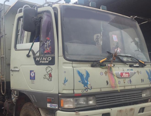 **845,000 บ.ต่อรอง/// 10ล้อ2เพลาดั้ม HINO FM3M-320HP เกียร์ธรรมดา เครื่องPO9-320แรง ลงเล่ม เกียร์เดิม ช่วงล่างเดิม คัสซีสวยเดิม หัวเดิม ภายในดี พาวเวอร์/ทริฟฟี่ ครบ ดั้มเหล็กข้างเรียบสภาพดี ยาง10เส้น60\% ตามสภาพ พร้อมลุย เล่มฯ ครบ **ขาย HINO FM3M PO9-320HP **845,000 บ.ต่อรอง/// 10ล้อ2เพลาดั้ม HINO FM3M-320HP เกียร์ธรรมดา เครื่องPO9-320แรง ลงเล่ม เกียร์เดิม ช่วงล่างเดิม คัสซีสวยเดิม หัวเดิม ภายในดี พาวเวอร์/ทริฟฟี่ ครบ ดั้มเหล็กข้างเรียบสภาพดี ยาง10เส้น60\% ตามสภาพ พร้อมลุย เล่มฯ ครบ **ขาย HINO FM3M PO9-320HP