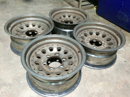 ล้อแม็กหยดน้ำ 6รู139 ขอบ 15 กว้าง 7 ล้อแม็กหยดน้ำ 6รู139 ขอบ 15 กว้าง 7