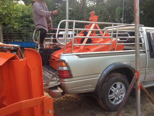 ==>ตัดหญ้า มือ 1 ราคาถูกมีประกัน 6 เดือนครับ ==>ตัดหญ้า มือ 1 ราคาถูกมีประกัน 6 เดือนครับ