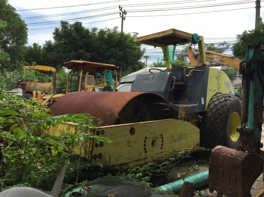 ขายรถบดสั่นสะเทือน 10 ตัน 2 เพลา เอกสารใบแจ้งจำหน่าย AMMANN AC-110 ราคา.750000 สนใจรีบโทรจองด่วน