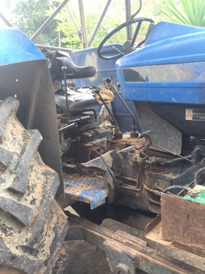 ขายรถไถ2เพลา NEWHOLLAND AT6610 เครื่อง 90แรงม้าปี48 สวยเดิม สนใจโทร 081-970-1072 ขายรถไถ2เพลา NEWHOLLAND AT6610 เครื่อง 90แรงม้าปี48 สวยเดิม สนใจโทร 081-970-1072