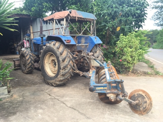ขายรถไถ2เพลา NEWHOLLAND AT6610 เครื่อง 90แรงม้าปี48 สวยเดิม สนใจโทร 081-970-1072 ขายรถไถ2เพลา NEWHOLLAND AT6610 เครื่อง 90แรงม้าปี48 สวยเดิม สนใจโทร 081-970-1072