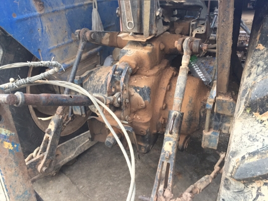 ขายรถไถ2เพลา NEWHOLLAND AT6610 เครื่อง 90แรงม้าปี48 สวยเดิม สนใจโทร 081-970-1072 ขายรถไถ2เพลา NEWHOLLAND AT6610 เครื่อง 90แรงม้าปี48 สวยเดิม สนใจโทร 081-970-1072
