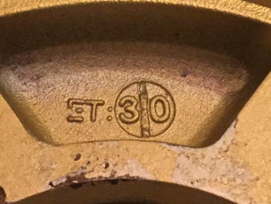 ล้อ Cosmis ขอบ18 สภาพสวย ไม่มีซ่อม ราคาไม่แพง