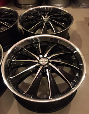 ล้อ Varianza ขอบ22 สภาพสวย ไม่มีซ่อม ราคาไม่แพง