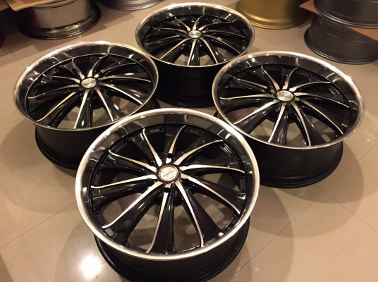 ล้อ Varianza ขอบ22 สภาพสวย ไม่มีซ่อม ราคาไม่แพง