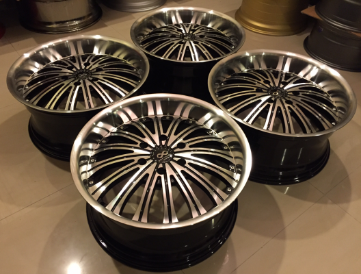 (หมดแล้วครับ) ล้อใหม่ Infinity ขอบ20 มี3ชุด ราคาเร้าใจ