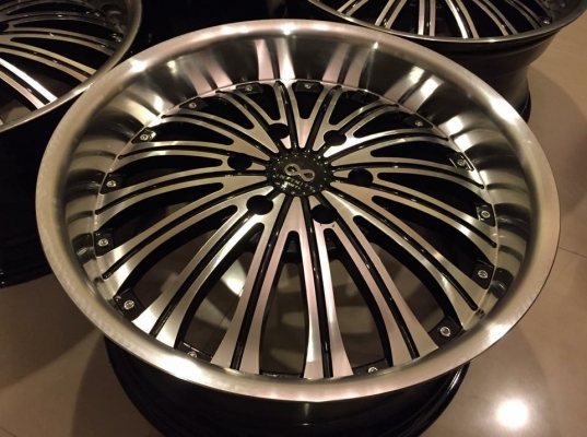 (หมดแล้วครับ) ล้อใหม่ Infinity ขอบ20 มี3ชุด ราคาเร้าใจ