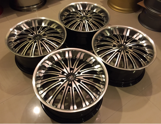 (หมดแล้วครับ) ล้อใหม่ Infinity ขอบ20 มี3ชุด ราคาเร้าใจ