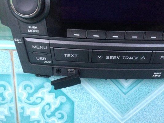 ฟร้อนติดรถ ออนิวเชฟ2013 มือสองสภาพดีเดิมๆไม่เคยซ่อม อ่านแผ่นปกติ เล่นเพลงผ่านauxได้ ขาย 1750 บาท สนใจ0892425454 อยู่สระบุรี