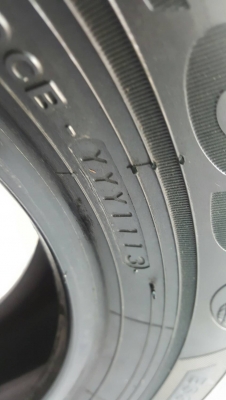 ขายยาง Yokohama Ecos 195/60R15 ปี13