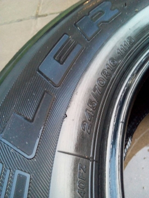 245/70R16  BRIDGESTONE DUELER HT 840 ชุด 4 เส้น  tel. 081-427-3941