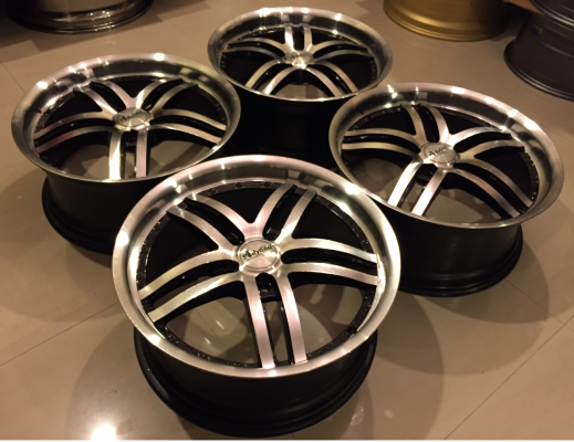 ล้อแนว VIP ขอบ18 สภาพสวย ไม่มีซ่อม ราคาไม่แพง