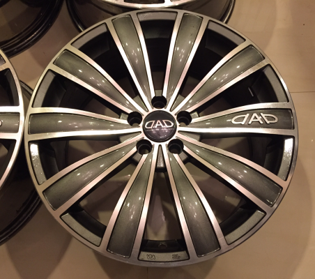 ล้อ DAD ขอบ18 สภาพสวย ไม่มีซ่อม ราคาไม่แพง