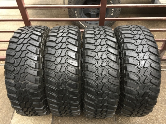 ยาง Mud Deestone 265 70 17 ปลายปี15 ดอกเต็ม ไม่มีปะ ราคาไม่แพง