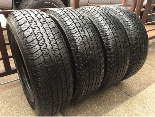 ยาง Bridgestone 245 70 16 ปี16 ดอกเต็ม ไม่มีปะ ราคาไม่แพง ยาง Bridgestone 245 70 16 ปี16 ดอกเต็ม ไม่มีปะ ราคาไม่แพง