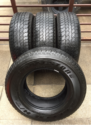 ยาง Bridgestone 245 70 16 ปี16 ดอกเต็ม ไม่มีปะ ราคาไม่แพง ยาง Bridgestone 245 70 16 ปี16 ดอกเต็ม ไม่มีปะ ราคาไม่แพง