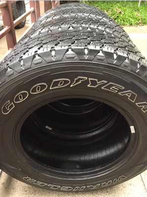 ยาง All Goodyear 245 75 17 ปลายปี12 พร้อมใช้งาน ไม่มีปะ ราคาไม่แพง ยาง All Goodyear 245 75 17 ปลายปี12 พร้อมใช้งาน ไม่มีปะ ราคาไม่แพง