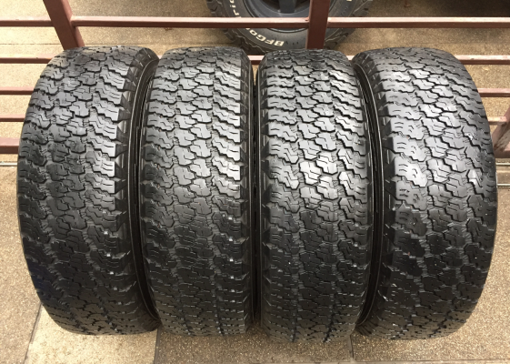 ยาง All Goodyear 245 75 17 ปลายปี12 พร้อมใช้งาน ไม่มีปะ ราคาไม่แพง ยาง All Goodyear 245 75 17 ปลายปี12 พร้อมใช้งาน ไม่มีปะ ราคาไม่แพง