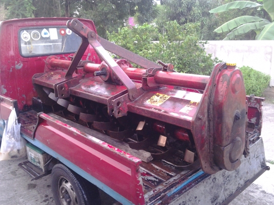 โรตารีโชดชัย2เมตรแบบเฟื่องไม่ใช้โซ่สภาพดีพร้อมใช้ใบเต็มลูกปืนแน่นน้าใช้คับ