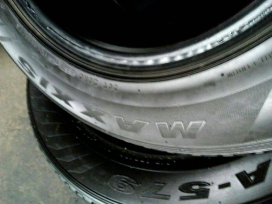 215/65R16 MAXXIS MA-579 ปี15 ชุด 4 เส้น tel. 081-427-3941 215/65R16 MAXXIS MA-579 ปี15 ชุด 4 เส้น tel. 081-427-3941