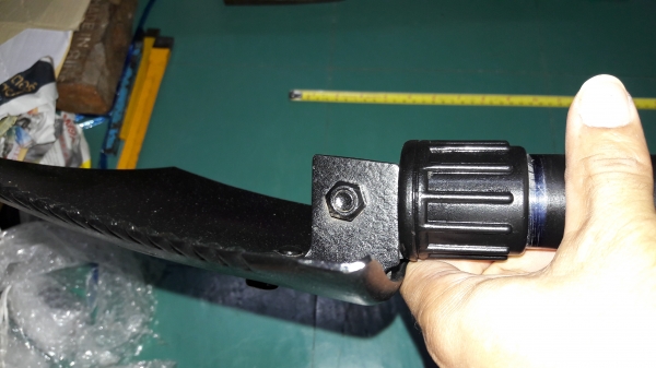 ขายพลั่วพับทหารMade in USA.เหมาะมือสวยเหล็กดีมีซองใส่สวยงาม ขายพลั่วพับทหารMade in USA.เหมาะมือสวยเหล็กดีมีซองใส่สวยงาม