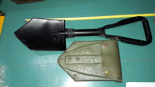 ขายพลั่วพับทหารMade in USA.เหมาะมือสวยเหล็กดีมีซองใส่สวยงาม ขายพลั่วพับทหารMade in USA.เหมาะมือสวยเหล็กดีมีซองใส่สวยงาม