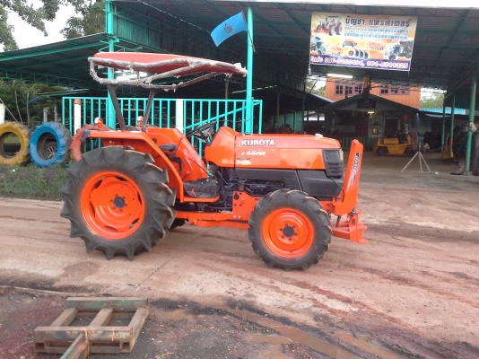 ขายครับใครหายู่4508พพร้อมใช้เช็คเรียบร้อยยางใหม่4เส้นอุปกรดันหน้า ผาน6x22ใหม่โลตาลี่