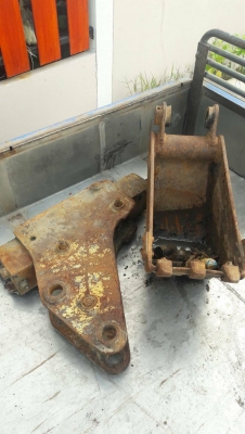 ขายรถแบ็คโฮ IHI 55U มี หัวเจาะ พร้อมบุ้งกี๋ ขุดประปา รถพร้อมใช้ เครื่องดีเอวแน่น ปั๊มแรง บุ๊ดโซ่แตก 1 ข้าง เอกสารซื้อขาย ขายรถแบ็คโฮ IHI 55U มี หัวเจาะ พร้อมบุ้งกี๋ ขุดประปา รถพร้อมใช้ เครื่องดีเอวแน่น ปั๊มแรง บุ๊ดโซ่แตก 1 ข้าง เอกสารซื้อขาย