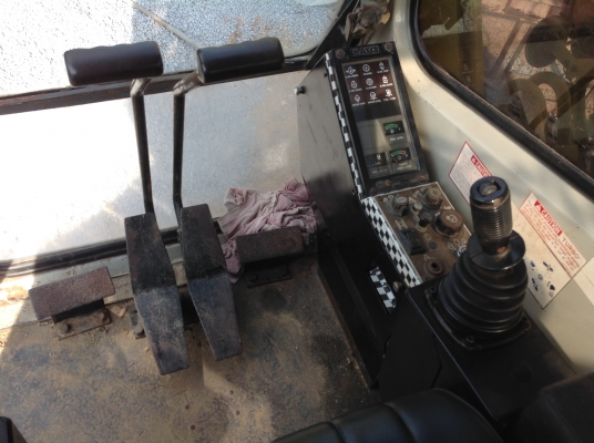 ขายแมคโครkatohd700