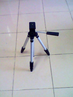 ขาย สามขาสำหรับติดตั้งกล้องถ่ายรูปครับ